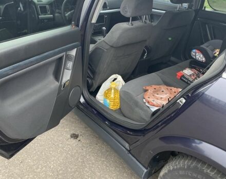 Синий Опель Вектра, объемом двигателя 1.9 л и пробегом 217 тыс. км за 4900 $, фото 3 на Automoto.ua