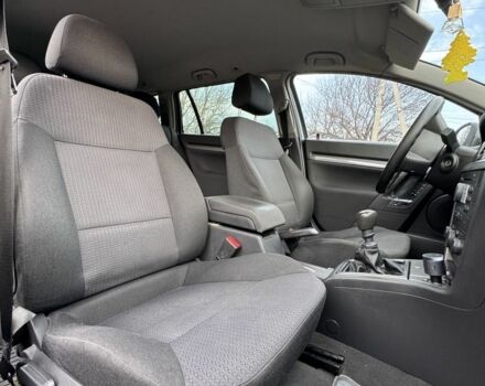 Синий Опель Вектра, объемом двигателя 1.9 л и пробегом 213 тыс. км за 2750 $, фото 11 на Automoto.ua