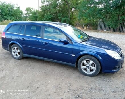 Синий Опель Вектра, объемом двигателя 1.9 л и пробегом 285 тыс. км за 5400 $, фото 7 на Automoto.ua