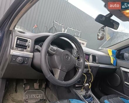 Синий Опель Вектра, объемом двигателя 1.9 л и пробегом 330 тыс. км за 4500 $, фото 15 на Automoto.ua