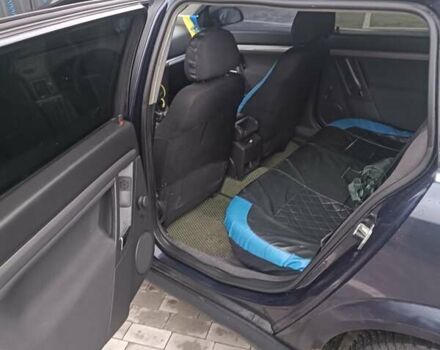 Синий Опель Вектра, объемом двигателя 1.9 л и пробегом 340 тыс. км за 3800 $, фото 15 на Automoto.ua