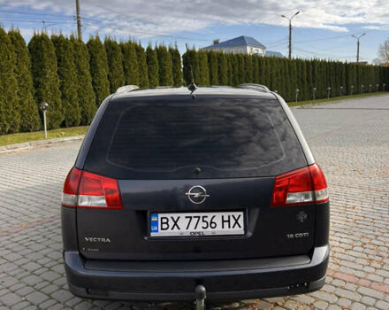 Синий Опель Вектра, объемом двигателя 1.9 л и пробегом 319 тыс. км за 5000 $, фото 5 на Automoto.ua