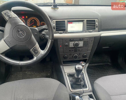 Синій Опель Вектра, об'ємом двигуна 2.2 л та пробігом 199 тис. км за 3300 $, фото 5 на Automoto.ua