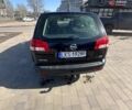 Синий Опель Вектра, объемом двигателя 1.9 л и пробегом 350 тыс. км за 2500 $, фото 3 на Automoto.ua