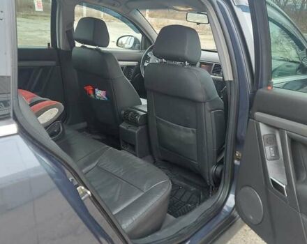 Синий Опель Вектра, объемом двигателя 1.91 л и пробегом 250 тыс. км за 5200 $, фото 4 на Automoto.ua