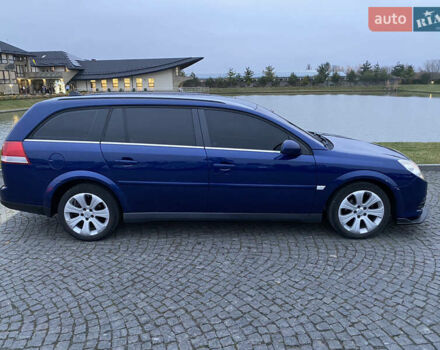 Синий Опель Вектра, объемом двигателя 1.9 л и пробегом 275 тыс. км за 5500 $, фото 5 на Automoto.ua