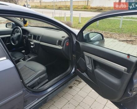 Синій Опель Вектра, об'ємом двигуна 1.91 л та пробігом 306 тис. км за 4300 $, фото 19 на Automoto.ua