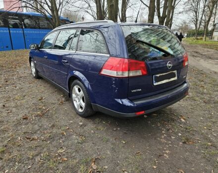 Синий Опель Вектра, объемом двигателя 1.9 л и пробегом 380 тыс. км за 2450 $, фото 3 на Automoto.ua