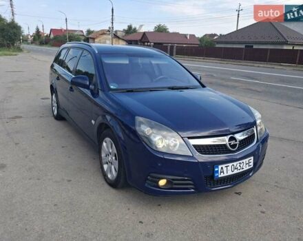 Синий Опель Вектра, объемом двигателя 1.9 л и пробегом 305 тыс. км за 6500 $, фото 4 на Automoto.ua