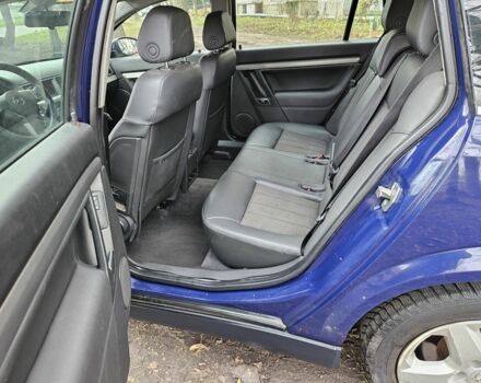 Синий Опель Вектра, объемом двигателя 1.9 л и пробегом 380 тыс. км за 2450 $, фото 16 на Automoto.ua