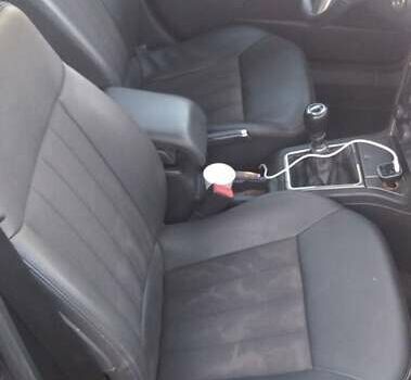 Синий Опель Вектра, объемом двигателя 1.91 л и пробегом 283 тыс. км за 5400 $, фото 27 на Automoto.ua