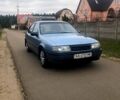 Синий Опель Вектра, объемом двигателя 1.8 л и пробегом 328 тыс. км за 1600 $, фото 1 на Automoto.ua
