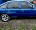Синій Опель Вектра, об'ємом двигуна 1.8 л та пробігом 374 тис. км за 1500 $, фото 1 на Automoto.ua