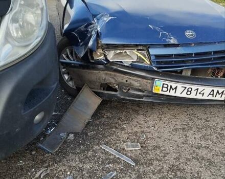 Опель Вектра 1991 в Сумах на Automoto.ua Синий Опель Вектра, объемом двигателя 1.6 л и пробегом 280 тыс. км за 800 $, фото 1 на Automoto.ua