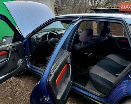 Синій Опель Вектра, об'ємом двигуна 1.8 л та пробігом 374 тис. км за 1500 $, фото 7 на Automoto.ua