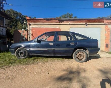 Опель Вектра 1991 в Львове на Automoto.ua Синий Опель Вектра, объемом двигателя 0 л и пробегом 275 тыс. км за 1100 $, фото 8 на Automoto.ua