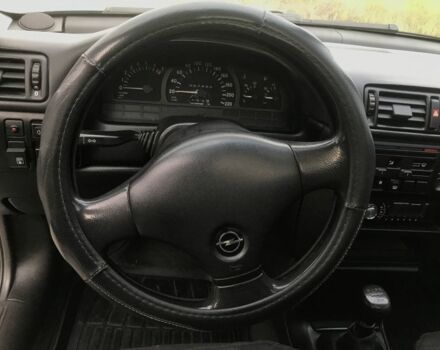 Синий Опель Вектра, объемом двигателя 2 л и пробегом 329 тыс. км за 2350 $, фото 11 на Automoto.ua