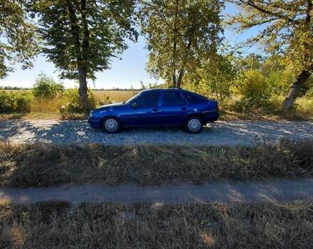 Синий Опель Вектра, объемом двигателя 1.8 л и пробегом 500 тыс. км за 850 $, фото 9 на Automoto.ua