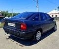 Синий Опель Вектра, объемом двигателя 1.8 л и пробегом 253 тыс. км за 800 $, фото 5 на Automoto.ua