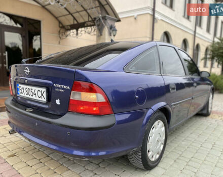 Синий Опель Вектра, объемом двигателя 1.6 л и пробегом 177 тыс. км за 2650 $, фото 19 на Automoto.ua
