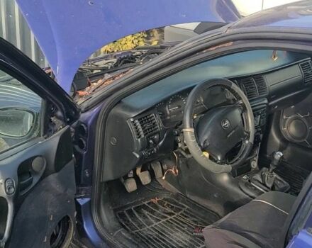 Синій Опель Вектра, об'ємом двигуна 2 л та пробігом 300 тис. км за 980 $, фото 2 на Automoto.ua