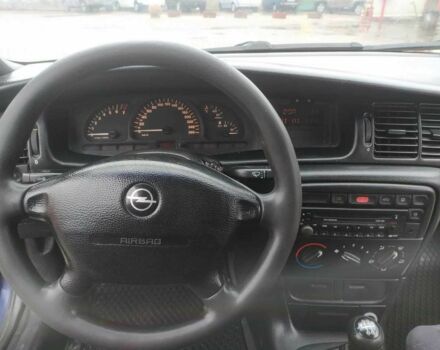 Синій Опель Вектра, об'ємом двигуна 2 л та пробігом 338 тис. км за 2100 $, фото 12 на Automoto.ua