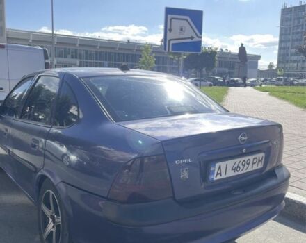 Синий Опель Вектра, объемом двигателя 1.8 л и пробегом 312 тыс. км за 1450 $, фото 2 на Automoto.ua