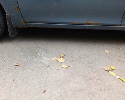 Синий Опель Вектра, объемом двигателя 1.79 л и пробегом 274 тыс. км за 1600 $, фото 4 на Automoto.ua