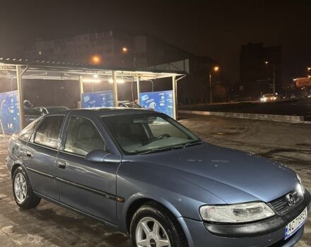 Синий Опель Вектра, объемом двигателя 1.8 л и пробегом 260 тыс. км за 2845 $, фото 7 на Automoto.ua