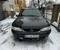 Синій Опель Вектра, об'ємом двигуна 1.6 л та пробігом 250 тис. км за 1999 $, фото 1 на Automoto.ua
