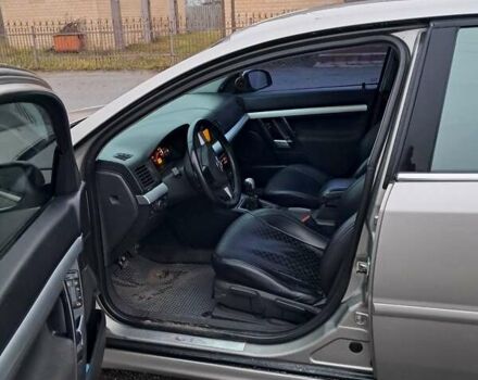 Синий Опель Вектра, объемом двигателя 1.8 л и пробегом 400 тыс. км за 4500 $, фото 3 на Automoto.ua