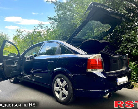 Синий Опель Вектра, объемом двигателя 3 л и пробегом 350 тыс. км за 4800 $, фото 3 на Automoto.ua