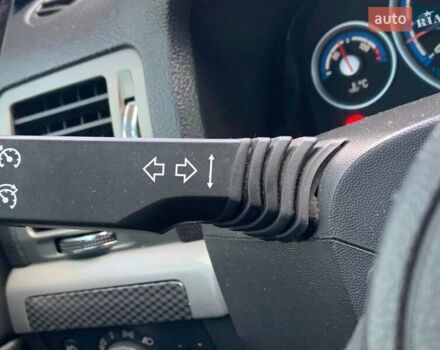 Синій Опель Вектра, об'ємом двигуна 2.79 л та пробігом 250 тис. км за 9290 $, фото 16 на Automoto.ua