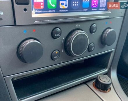 Синій Опель Вектра, об'ємом двигуна 2.79 л та пробігом 250 тис. км за 9290 $, фото 25 на Automoto.ua