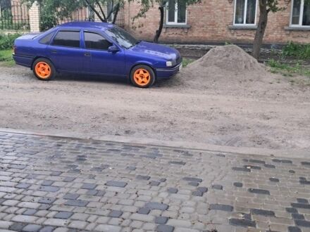 Опель Вектра 1989 у Кропивницькому (Кіровограді) на Automoto.ua Синій Опель Вектра, об'ємом двигуна 2 л та пробігом 354 тис. км за 2450 $, фото 1 на Automoto.ua