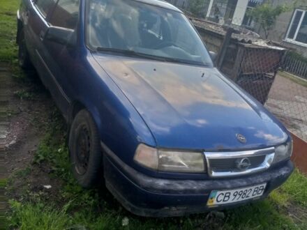 Опель Вектра 1989 в Яготине на Automoto.ua Синий Опель Вектра, объемом двигателя 2 л и пробегом 219 тыс. км за 700 $, фото 1 на Automoto.ua