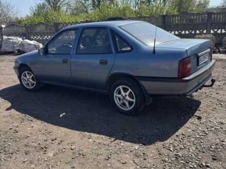 Синій Опель Вектра, об'ємом двигуна 0 л та пробігом 200 тис. км за 1800 $, фото 1 на Automoto.ua