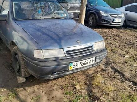 Опель Вектра 1989 у Львові на Automoto.ua Синій Опель Вектра, об'ємом двигуна 2 л та пробігом 500 тис. км за 950 $, фото 1 на Automoto.ua