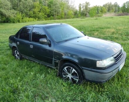 Синий Опель Вектра, объемом двигателя 2 л и пробегом 312 тыс. км за 899 $, фото 1 на Automoto.ua