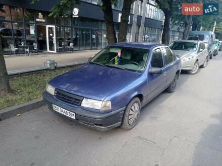 Опель Вектра 1989 в Хмельницком на Automoto.ua Синий Опель Вектра, объемом двигателя 1.8 л и пробегом 325 тыс. км за 1200 $, фото 1 на Automoto.ua