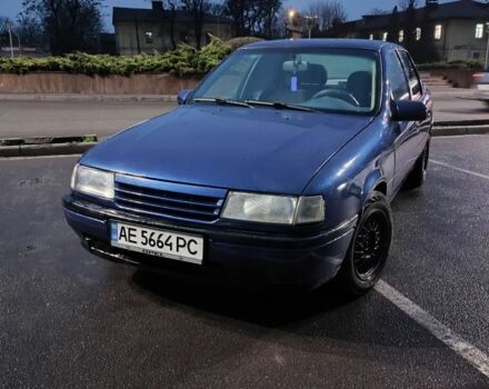 Синій Опель Вектра, об'ємом двигуна 2 л та пробігом 250 тис. км за 2000 $, фото 1 на Automoto.ua