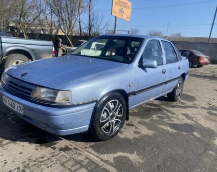 Синий Опель Вектра, объемом двигателя 2 л и пробегом 384 тыс. км за 1400 $, фото 1 на Automoto.ua