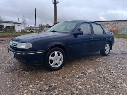 Синій Опель Вектра, об'ємом двигуна 1.6 л та пробігом 10 тис. км за 800 $, фото 1 на Automoto.ua