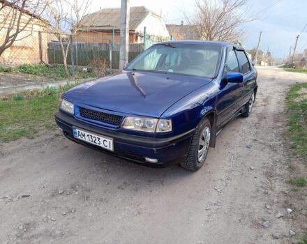 Синий Опель Вектра, объемом двигателя 1.6 л и пробегом 362 тыс. км за 1100 $, фото 1 на Automoto.ua