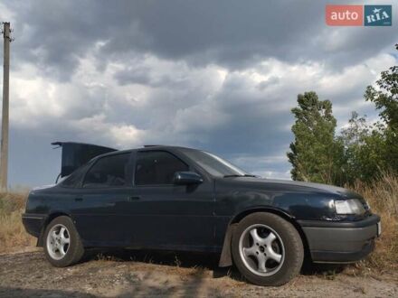 Синий Опель Вектра, объемом двигателя 2 л и пробегом 430 тыс. км за 1700 $, фото 1 на Automoto.ua