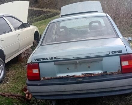 Синий Опель Вектра, объемом двигателя 0 л и пробегом 233 тыс. км за 230 $, фото 1 на Automoto.ua