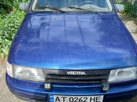 Опель Вектра 1991 в Березнеговатом на Automoto.ua Синий Опель Вектра, объемом двигателя 2 л и пробегом 300 тыс. км за 2000 $, фото 1 на Automoto.ua