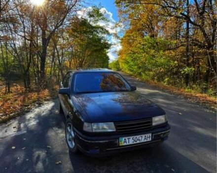 Синий Опель Вектра, объемом двигателя 1.8 л и пробегом 300 тыс. км за 1600 $, фото 1 на Automoto.ua