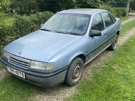 Синий Опель Вектра, объемом двигателя 1.7 л и пробегом 363 тыс. км за 750 $, фото 1 на Automoto.ua