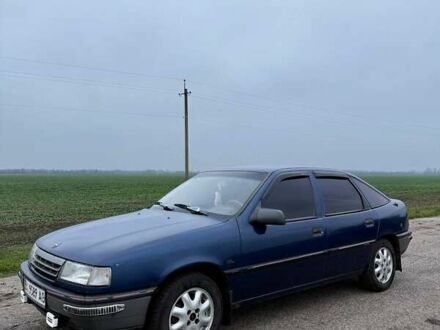 Синий Опель Вектра, объемом двигателя 2 л и пробегом 415 тыс. км за 2800 $, фото 1 на Automoto.ua